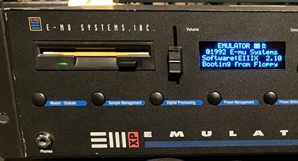 Emu-Emulator III: EIIIXP